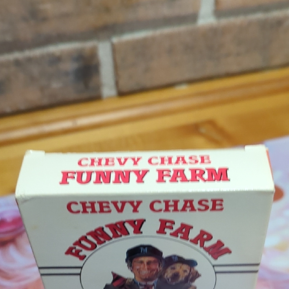 Funny Farm VHS (1988) – Comedy/Drama - Picture 8 of 11
